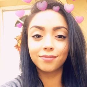 Meet your Posher, Cynthia